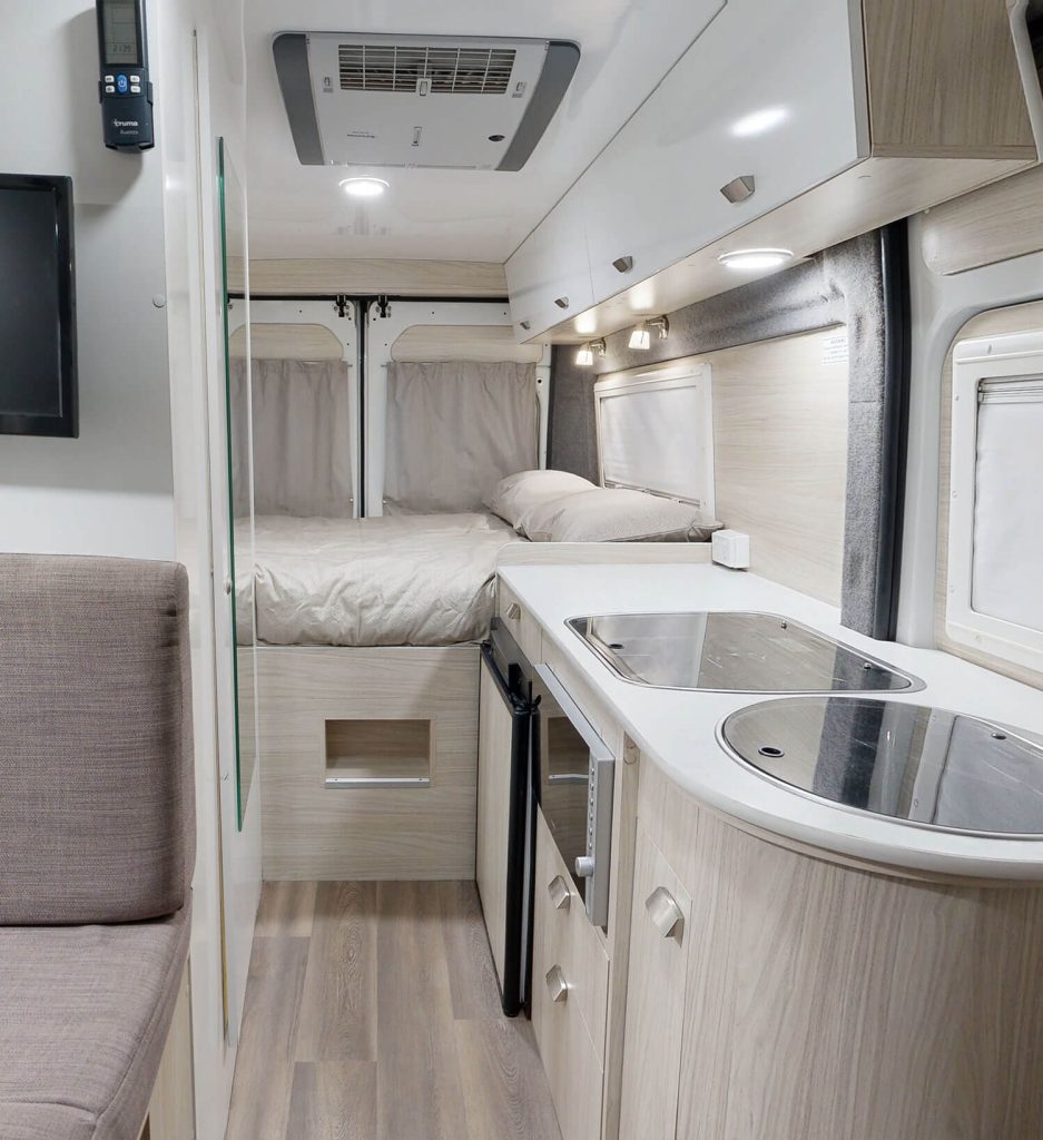 Van-Gallery_0012_Camping-Car-2