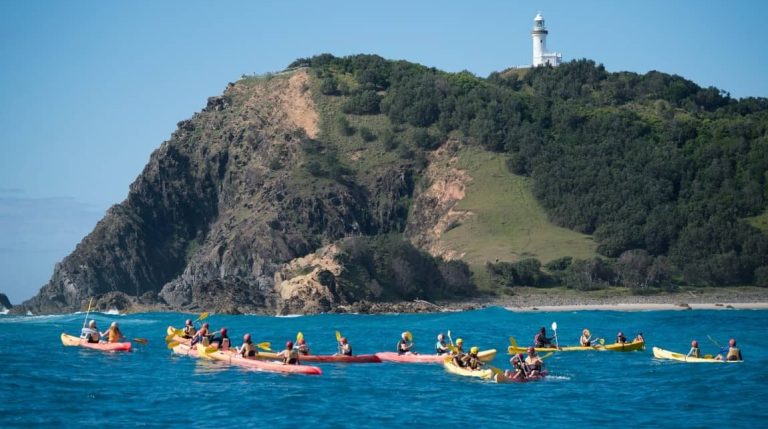 cape-byron-lighthouse-day-tour-trip-kayaking-wildlife