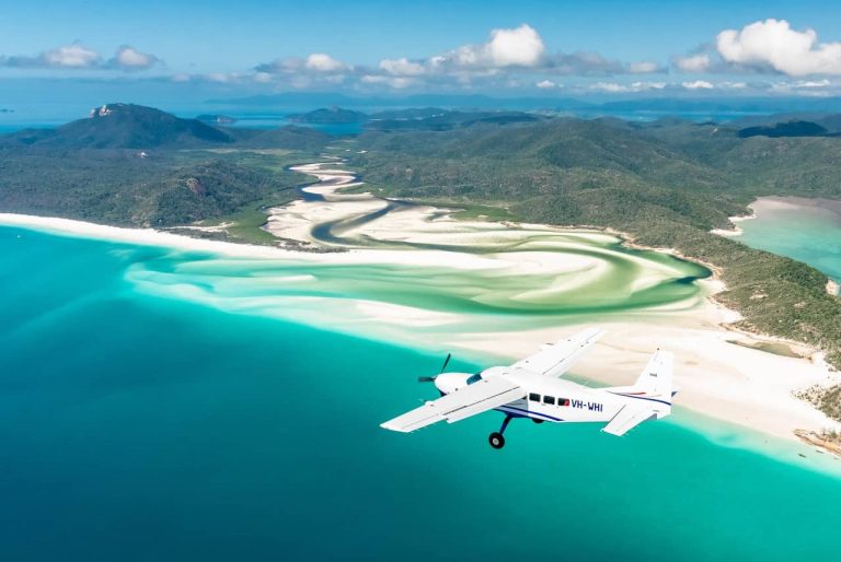 FLIGHT-OVER-WHITEHAVEN-BEACH-HILL INLET-AND-GREAT-BARRIER -REEF