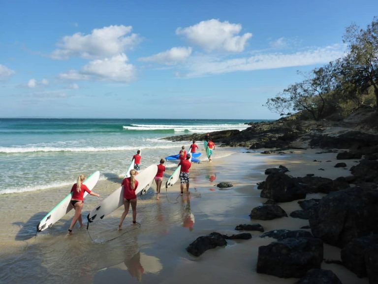 surfers-surf-class-noosa-day-trip