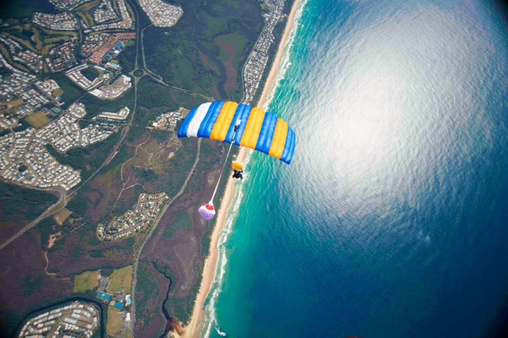 skydive-sunshine-coast-skydiving-above-beach-landing-sunshine-coast