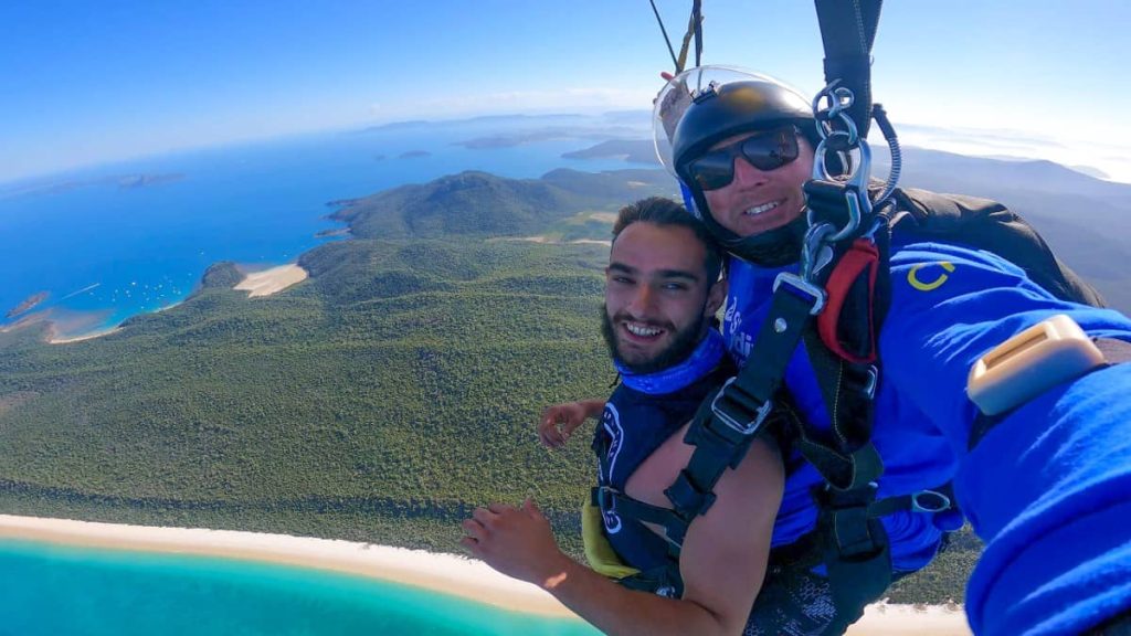skydive-australia-airlie-beach-whitsunday