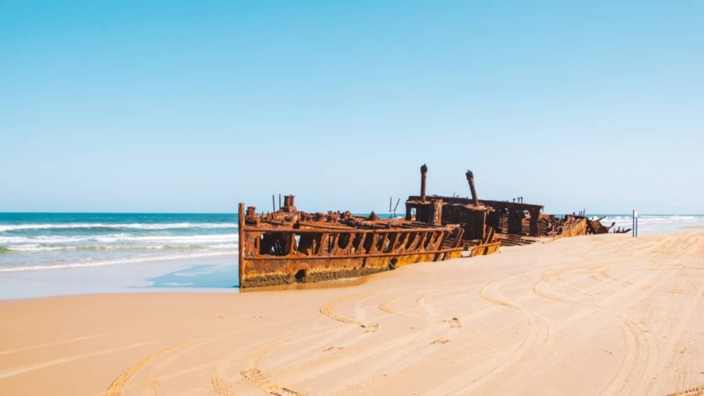 maheno-shpiwreck-1-day-tour-trip-hervey-bay-fraser-island