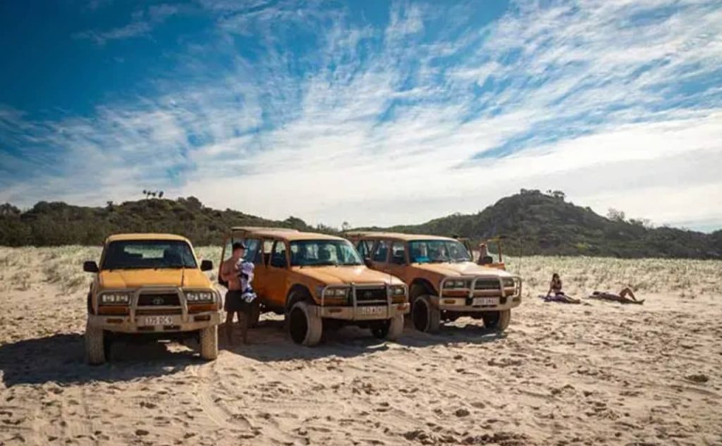 4wd-beach-driving-75-mile-highway-fraser-island-tour