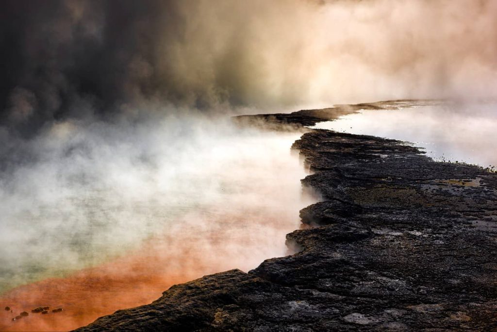 steam-waitapu-entry-new-zealand-north-island-activity-lady-knox-geyser-large