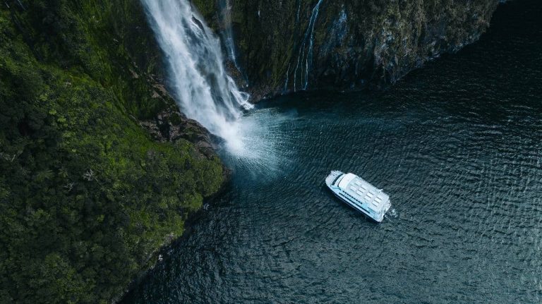 Piopiotahi-stirling-falls-cruise-boat-tour-south-island-mitre-peak-queenstown