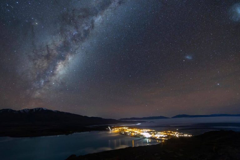 lake-tekapo-night-stars-tour-stargzing