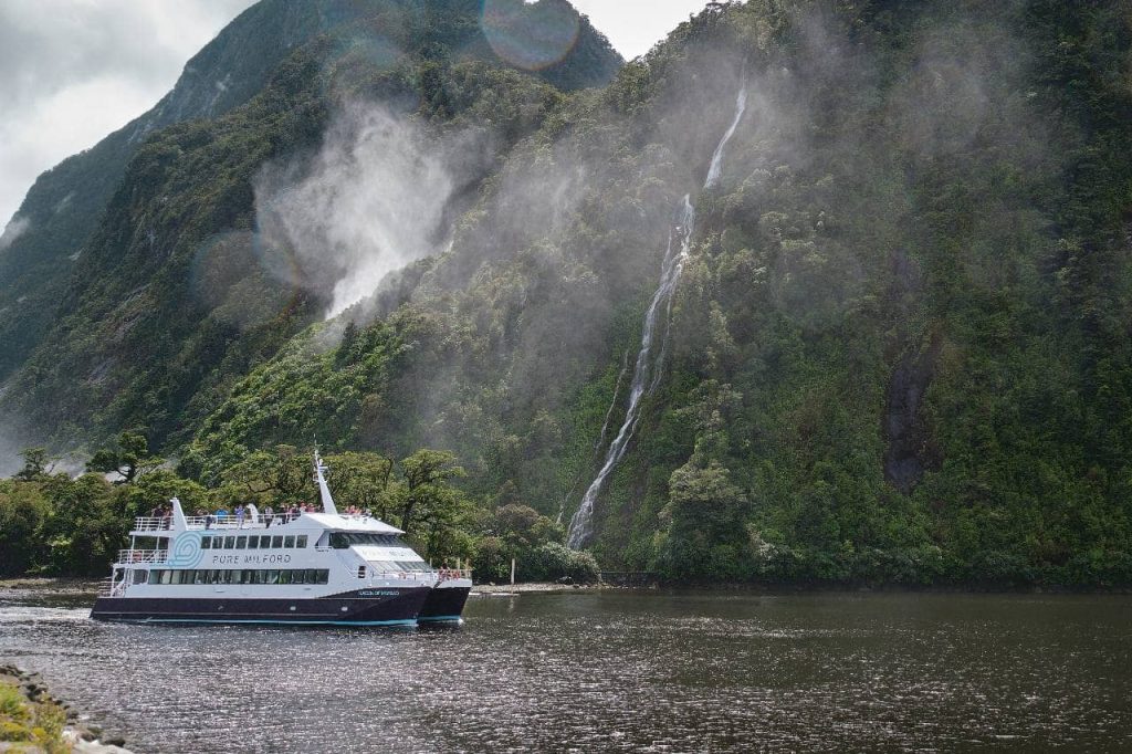 the-best-milford-sound-cruise-self-drive-deal-south-island-new-zealad