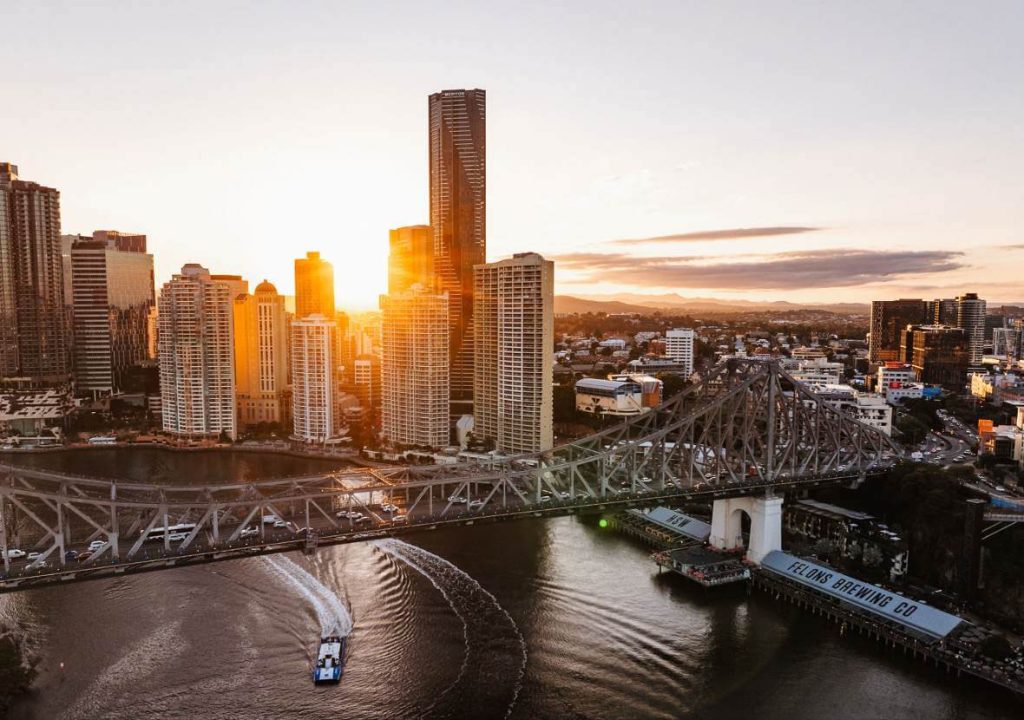 australia-olympic-city-2032-brisbane-what-to-do-itinerary-bridge-intresting-facts