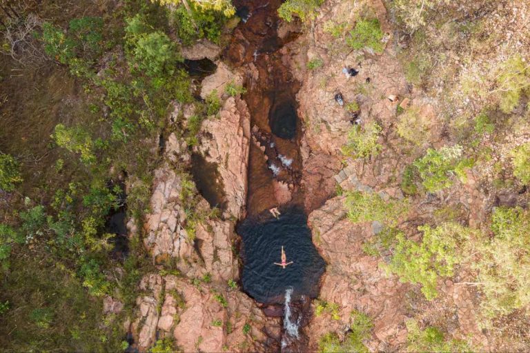 swim-under-waterfalls-florence-falls-buley-rockholes-litchfield-what-to-do-in-darwin